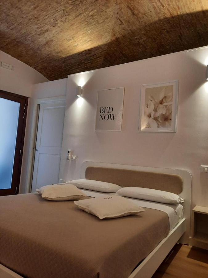 Dimora Donna Dora - Albergo Diffuso San Martino in Pensilis Exterior foto